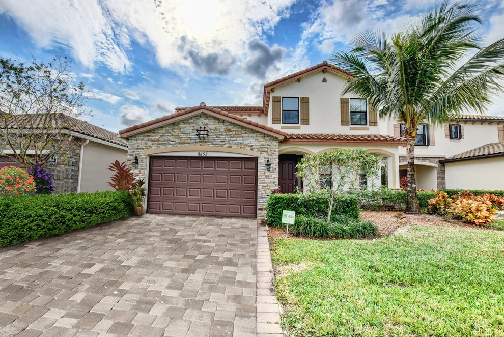 Unit for sale at 8852 Willow Cove Lane, Lake Worth, FL 33467