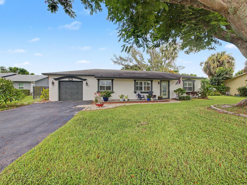 Unit for sale at 19732 COLORADO Circle, Boca Raton, FL 33434