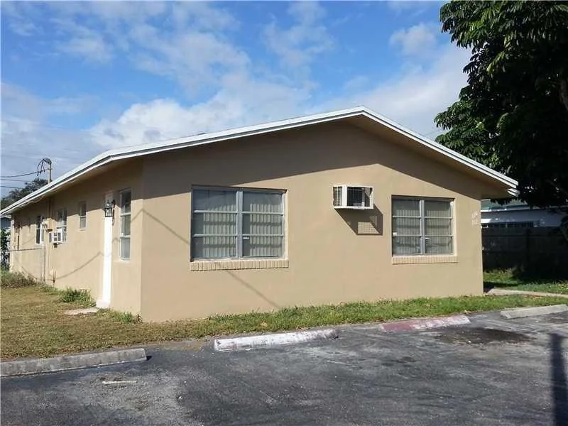Unit for sale at 310 SW 10th Terrace, Hallandale Beach, FL 33009