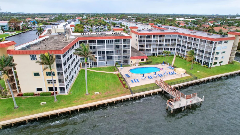 Unit for sale at 105 Paradise Harbour Boulevard, North Palm Beach, FL 33408