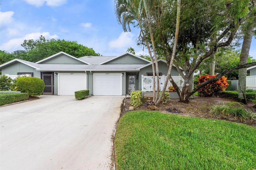 Unit for sale at 6809 SE Yorktown Drive, Hobe Sound, FL 33455