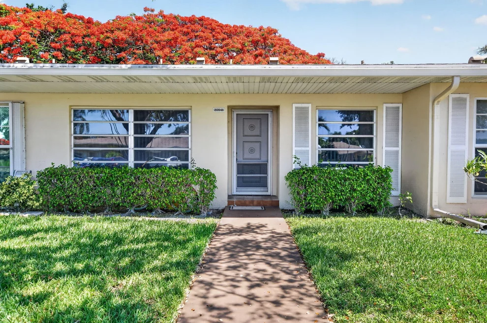 Unit for sale at 20846 Vinesta Circle, Boca Raton, FL 33433