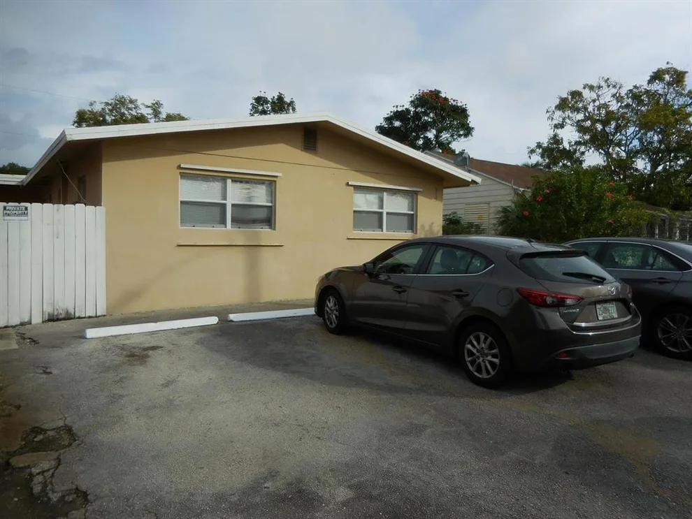 Unit for sale at 515 Palmetto Street, West Palm Beach, FL 33405