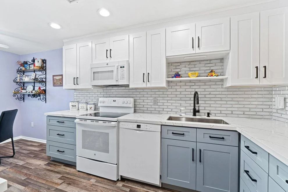Unit for sale at 29 Stratford Lane E, Boynton Beach, FL 33436