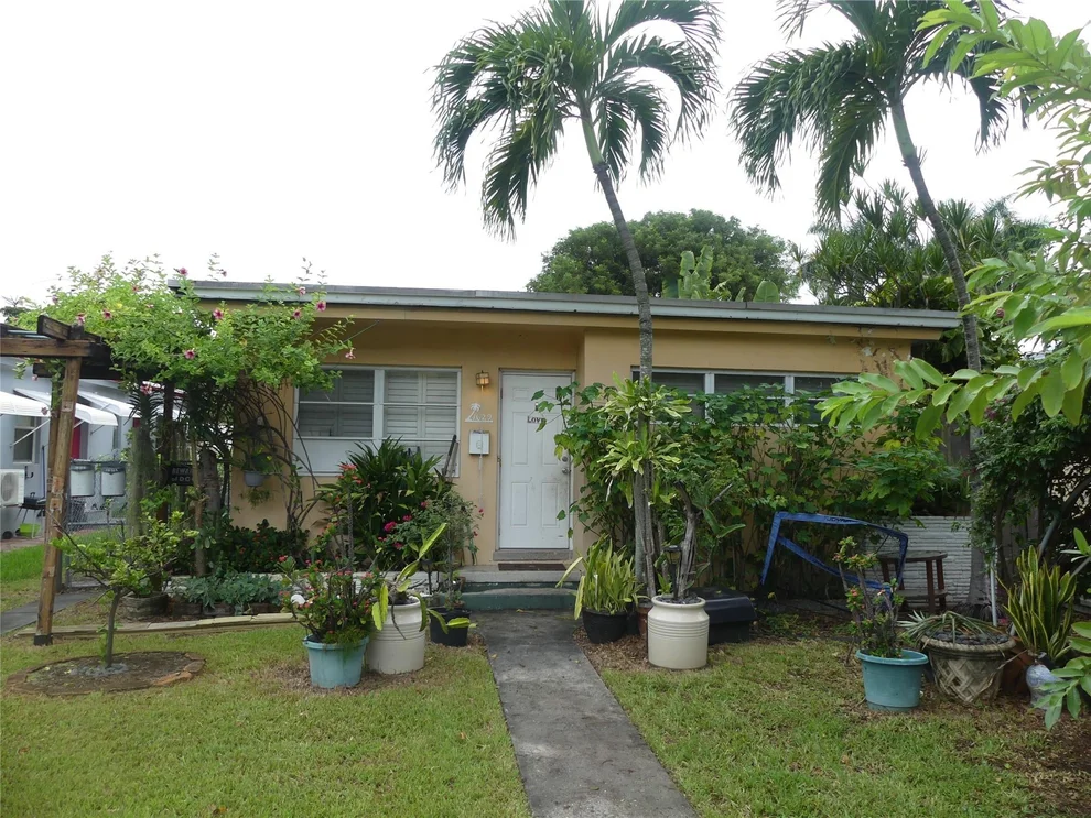 Unit for sale at 1629 Mayo Street, Hollywood, FL 33020