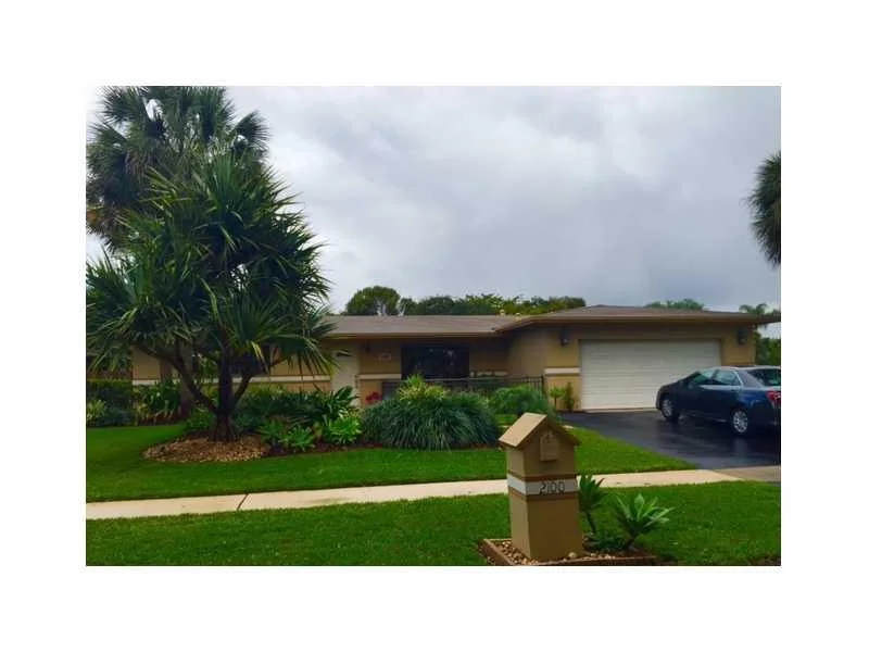 Unit for sale at 2100 N Hiatus Road, Pembroke Pines, FL 33026