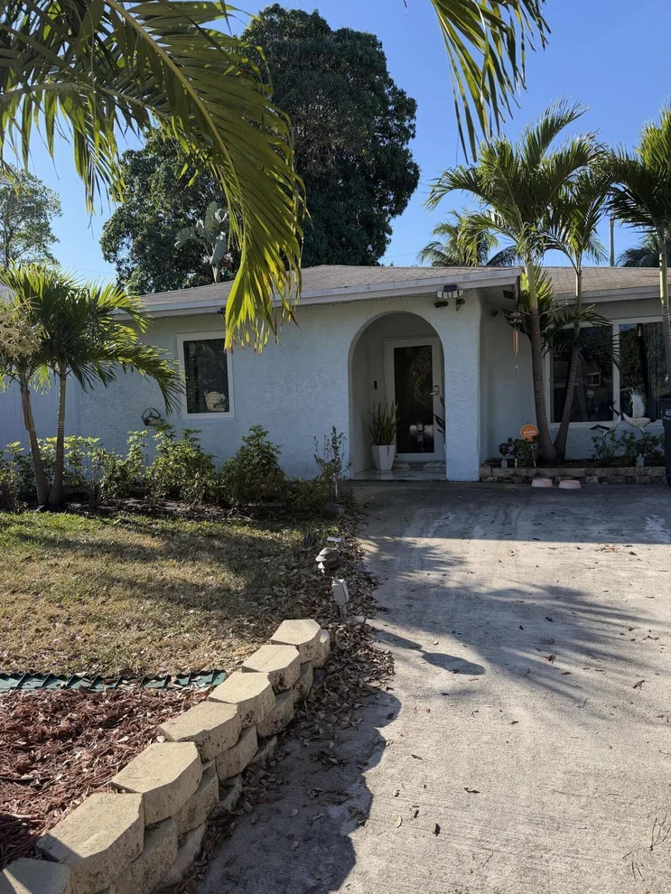 Unit for sale at 814 Colonial Road, West Palm Beach, FL 33405
