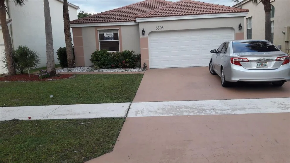 Unit for sale at 6803 Columbia Avenue, Lake Worth Beach, FL 33467