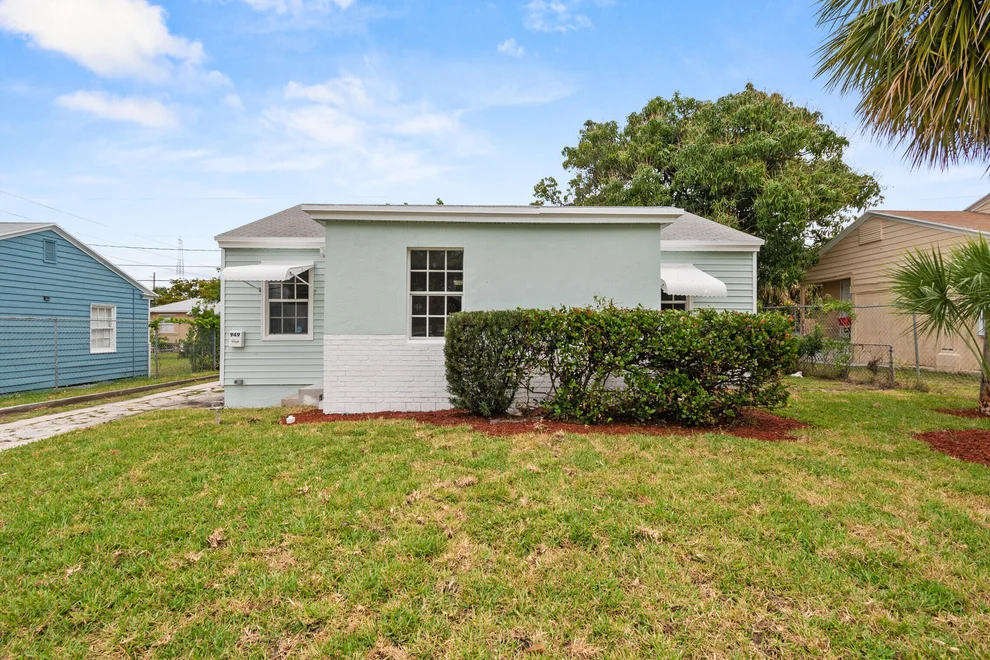 Unit for sale at 949 34th Street, West Palm Beach, FL 33407