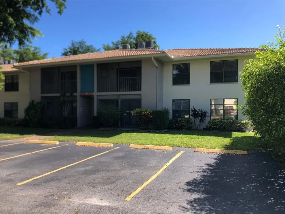Unit for sale at 9905 Pineapple Tree Drive, Boynton Beach, FL 33436