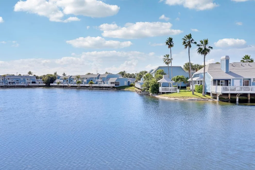 Unit for sale at 213 Ocean Dunes Circle, Jupiter, FL 33477