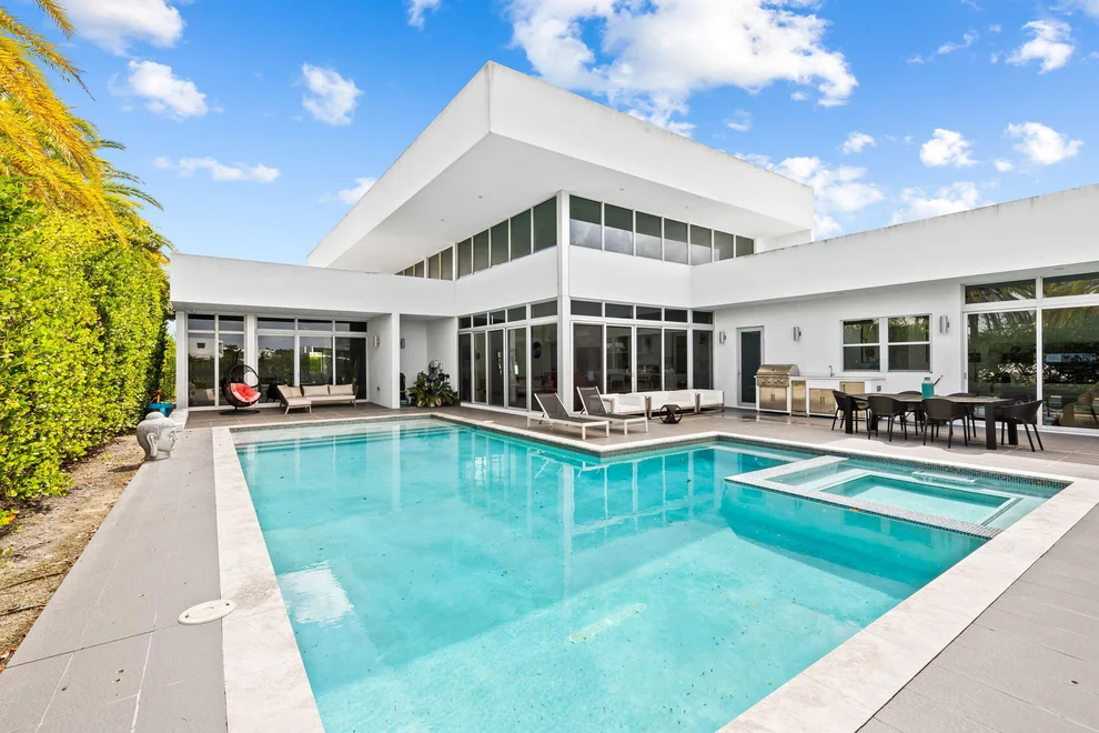 Unit for sale at 16758 Natures Way, Weston, FL 33326