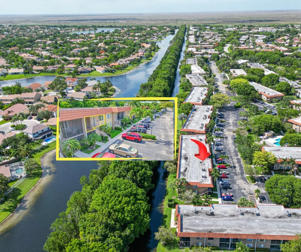 Unit for sale at 435 Lakeview Drive, Weston, FL 33326