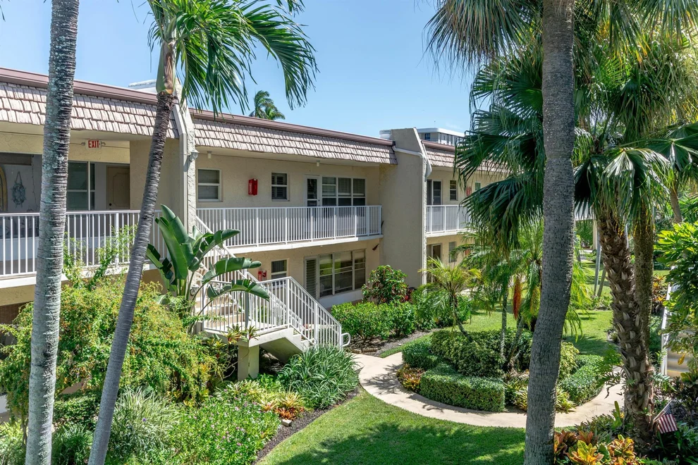 Unit for sale at 624 Snug Harbor Drive, Boynton Beach, FL 33435
