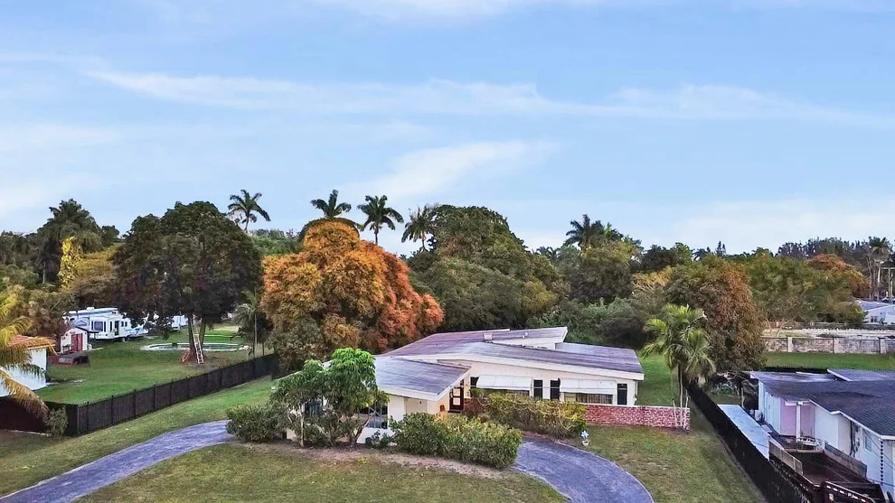 Unit for sale at 13945 N Miami Avenue, Miami, FL 33168