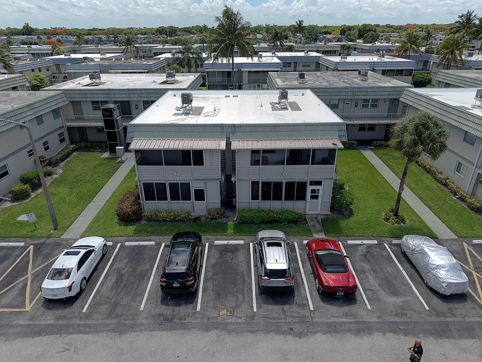 Unit for sale at 87 Brittany B Avenue, Delray Beach, FL 33446