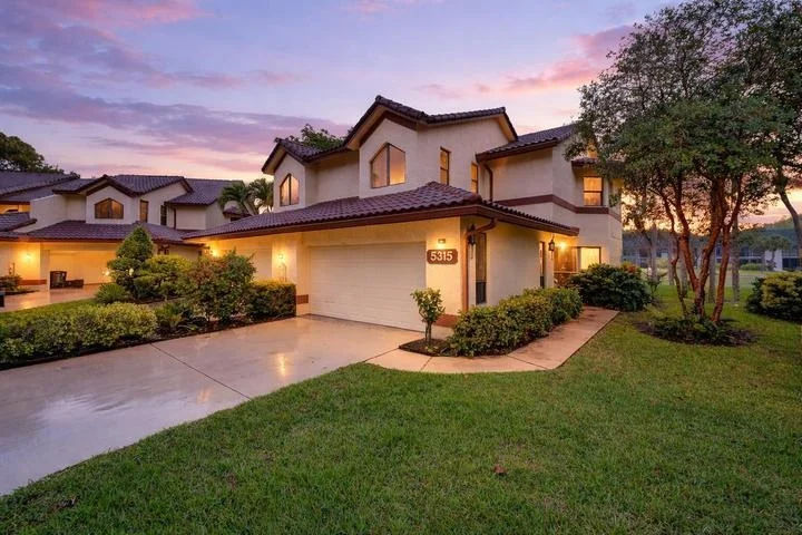 Unit for sale at 5315 10TH FAIRWAY Drive, Delray Beach, FL 33484
