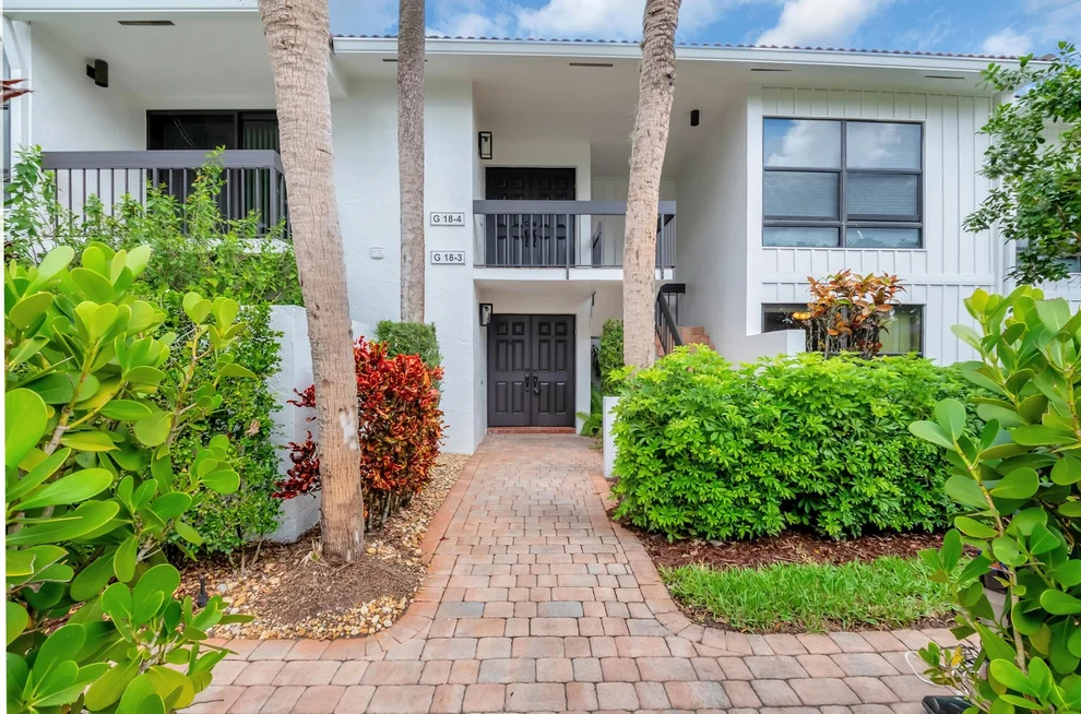 Unit for sale at 7747 Lakeside Boulevard, Boca Raton, FL 33434