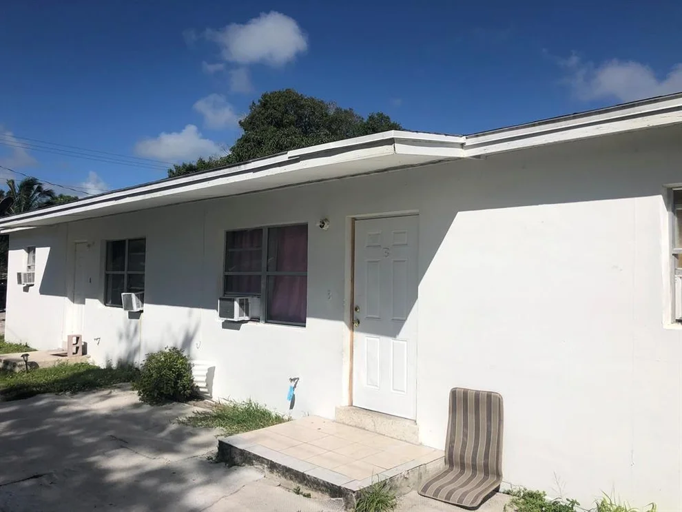 Unit for sale at 706 N 22nd Street, Fort Pierce, FL 34950