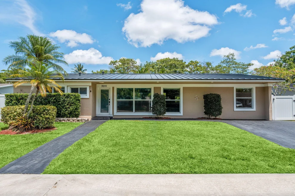 Unit for sale at 9200 SW 51st Place, Cooper City, FL 33328