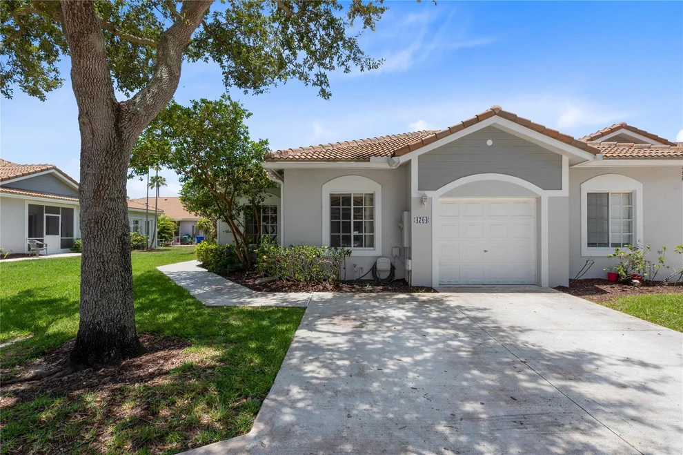 Unit for sale at 4704 SW 12th Place, Deerfield Beach, FL 33442