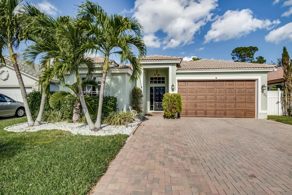 Unit for sale at 221 Preserve Court, Royal Palm Beach, FL 33411