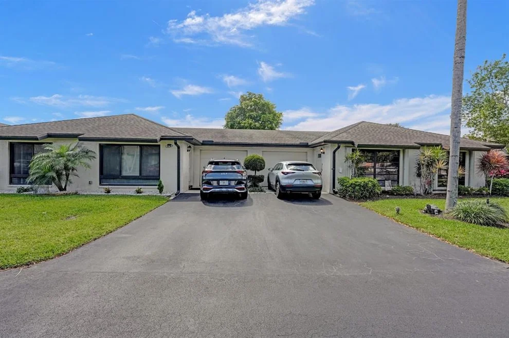 Unit for sale at 4761 Greentree Crescent, Boynton Beach, FL 33436
