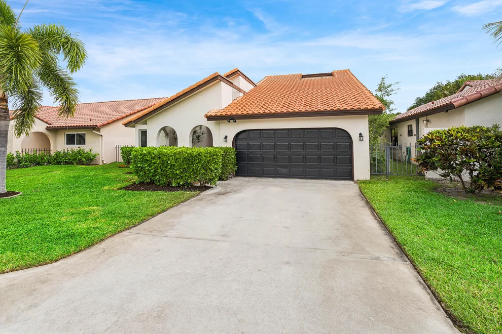 Unit for sale at 7674 Solimar Circle, Boca Raton, FL 33433