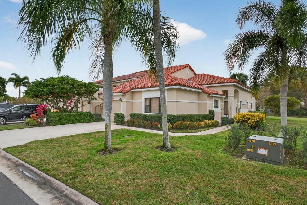Unit for sale at 908 Windermere Way, Palm Beach Gardens, FL 33418