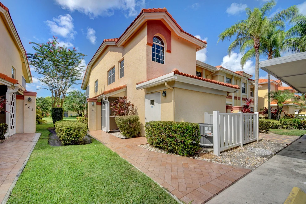 Unit for sale at 7414 Lake Meadow Way, Boynton Beach, FL 33437