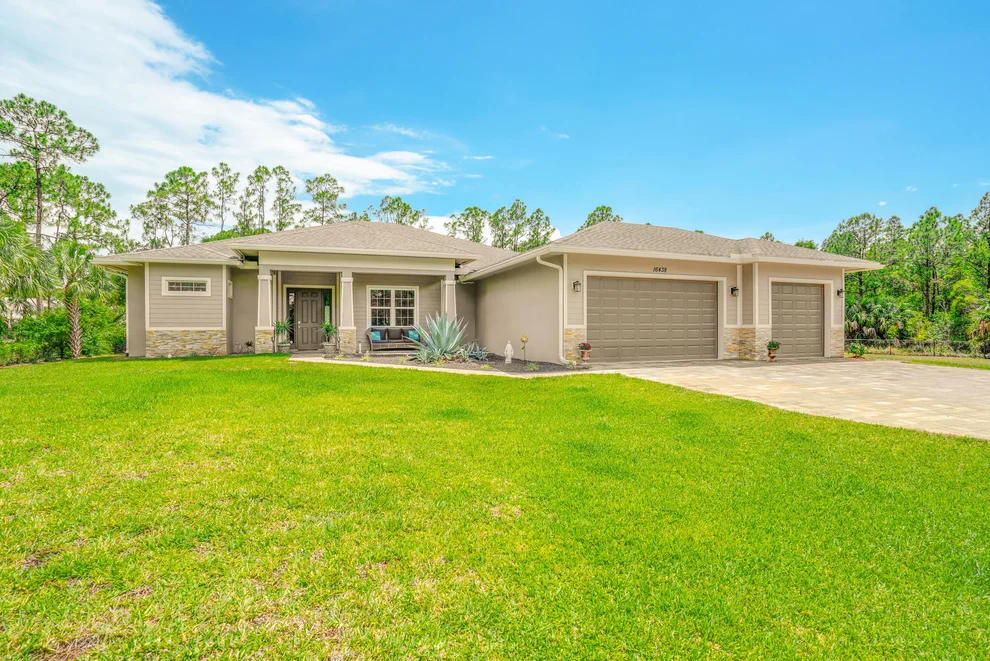 Unit for sale at 16438 Murcott Boulevard, Loxahatchee, FL 33470