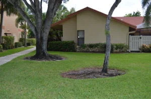 Unit for sale at 2795 Carambola Circle S, Coconut Creek, FL 33066