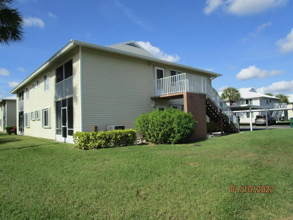 Unit for sale at 175 SE Village Drive, Port St Lucie, FL 34952