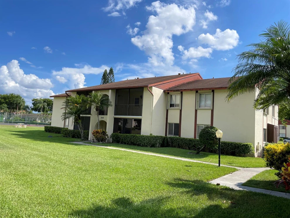 Unit for sale at 4759 Sable Pine Circle, West Palm Beach, FL 33417