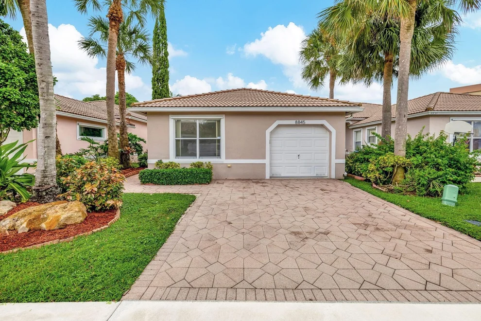 Unit for sale at 8845 NW 39th Place, Coral Springs, FL 33065
