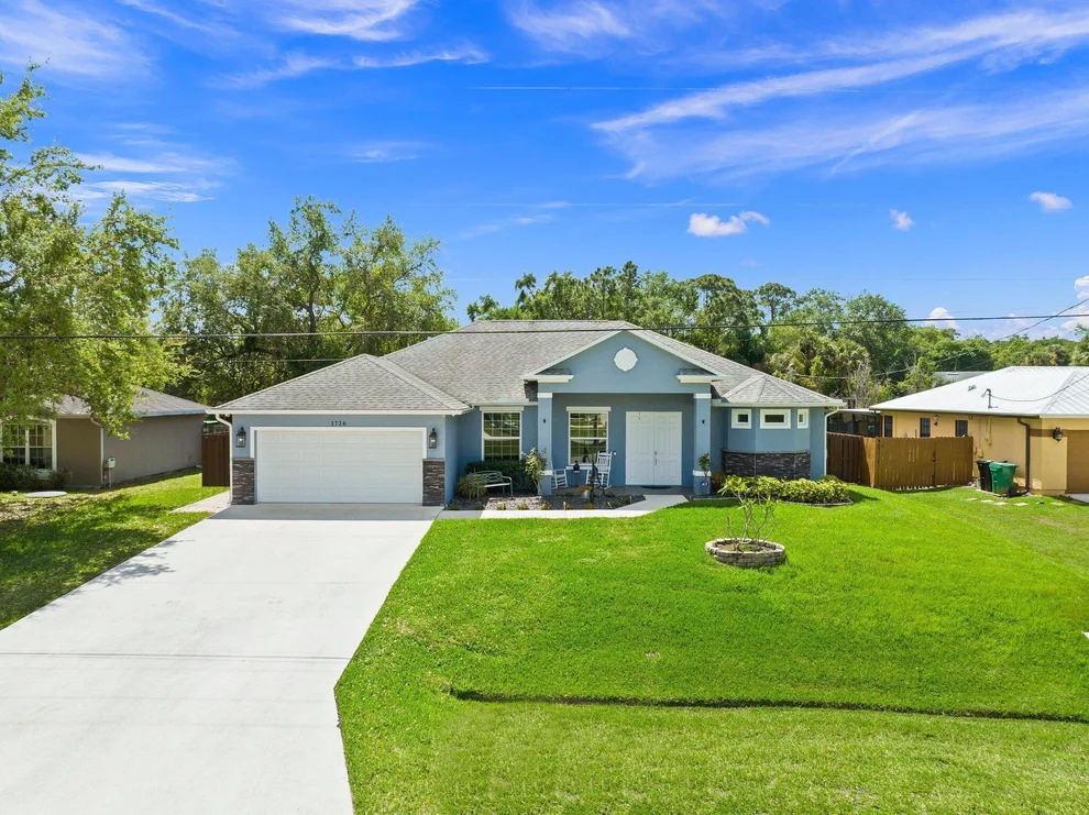 Unit for sale at 1726 SW Bradway Lane, Port St Lucie, FL 34953