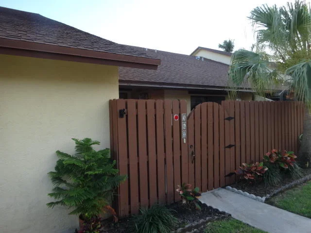 Unit for sale at 362 Springdale, Lake Worth, FL 33461