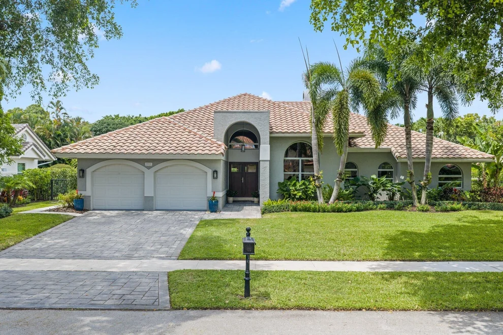 Unit for sale at 2911 NW 28TH Terrace, Boca Raton, FL 33434