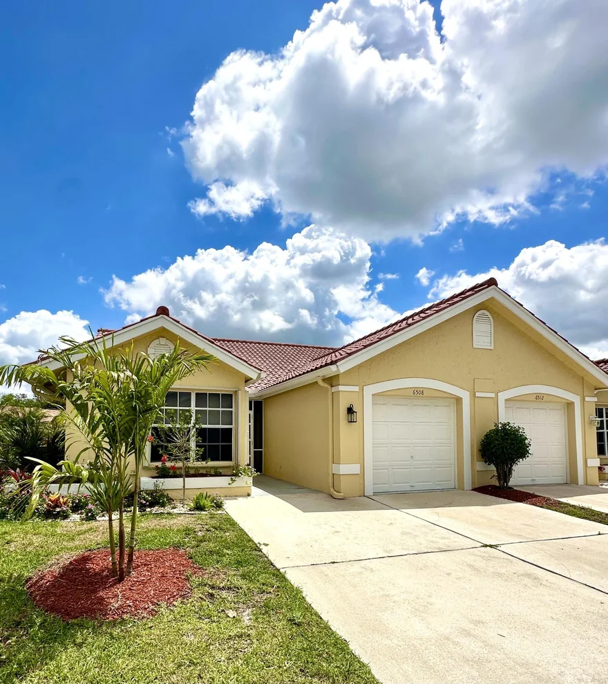 Unit for sale at 6508 Marissa Circle, Lake Worth, FL 33467