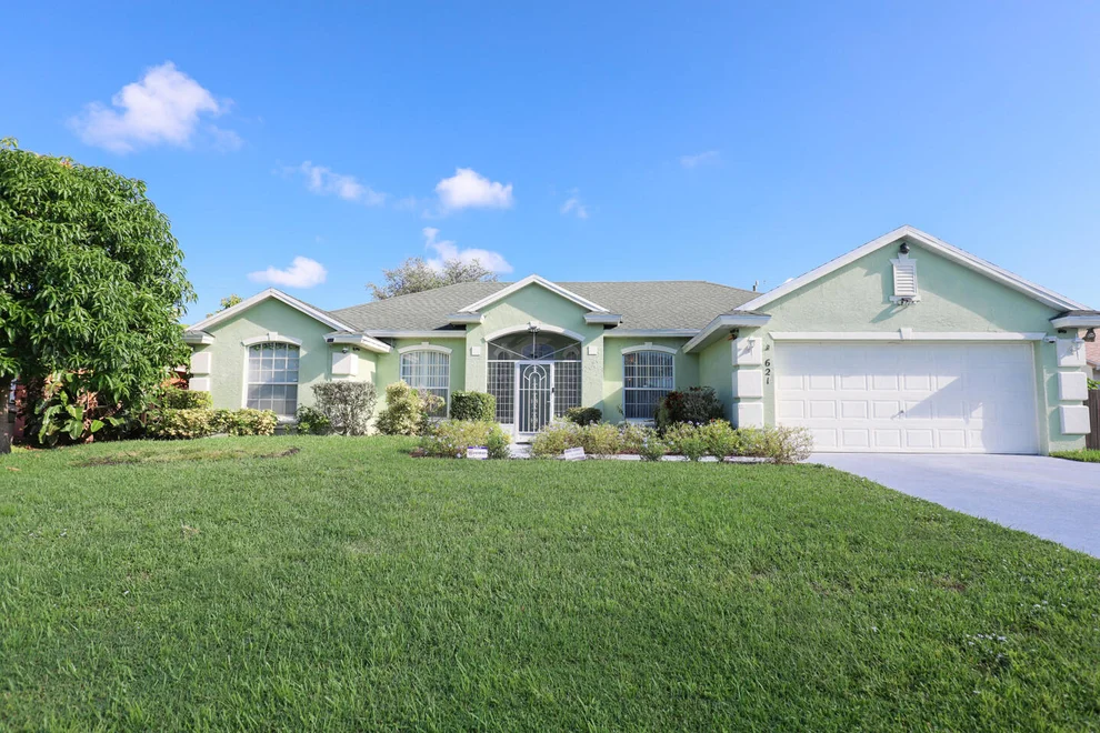 Unit for sale at 621 SW Sarazen Avenue, Port St Lucie, FL 34953
