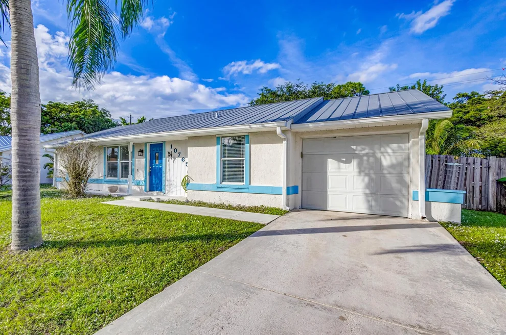 Unit for sale at 10765 Dalmany Way, Royal Palm Beach, FL 33411