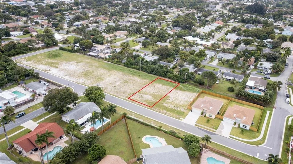 Unit for sale at 922 NW 9th Avenue, Boynton Beach, FL 33426