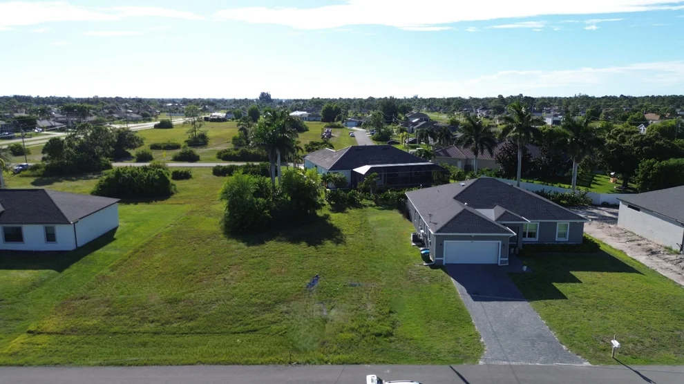Unit for sale at 2012 NW 24th Place, Cape Coral, FL 33993