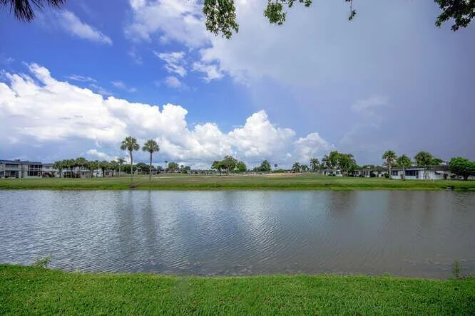 Unit for sale at 343 Seville O, Delray Beach, FL 33446