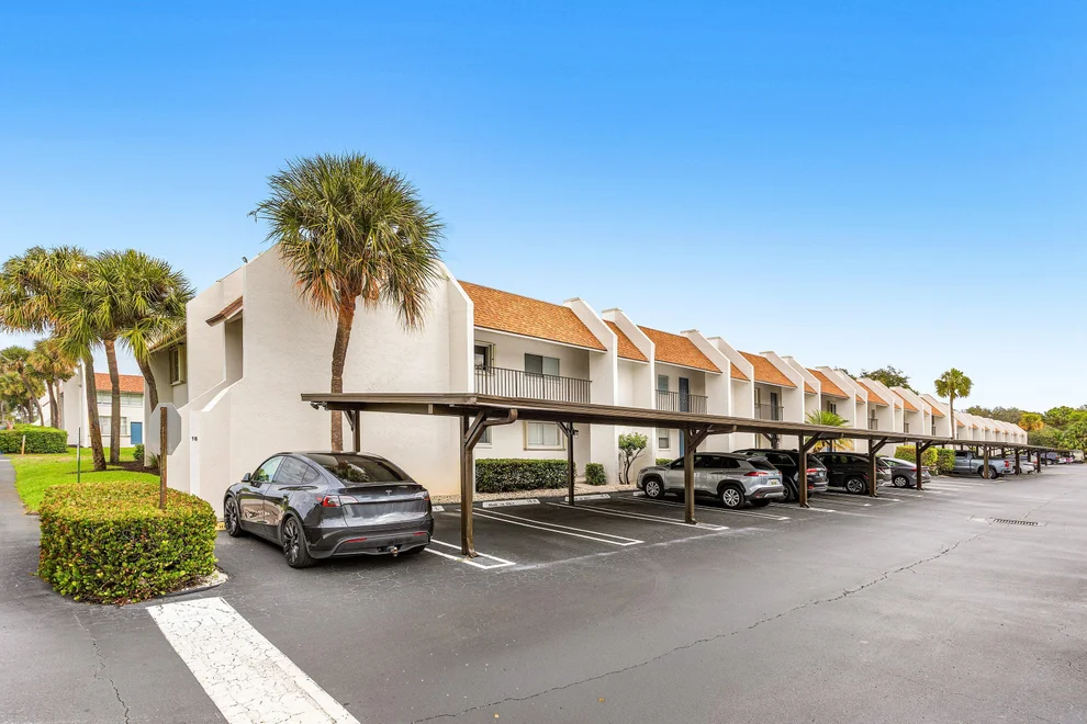 Unit for sale at 2905 SW 22nd Avenue, Delray Beach, FL 33445