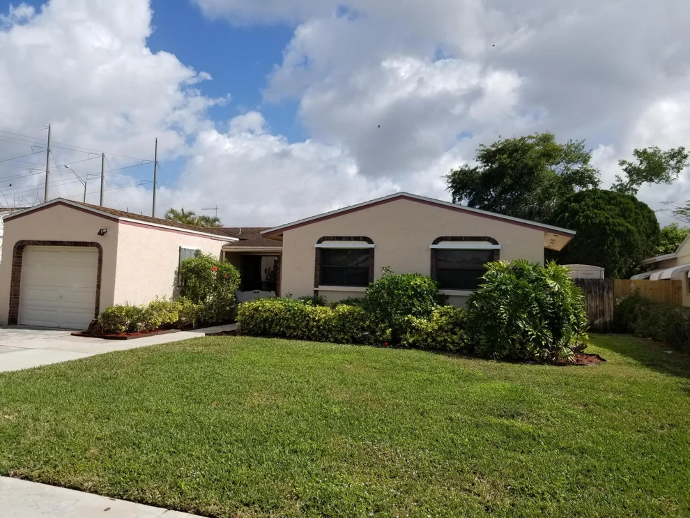 Unit for sale at 160 SW 72nd Terrace, Margate, FL 33068