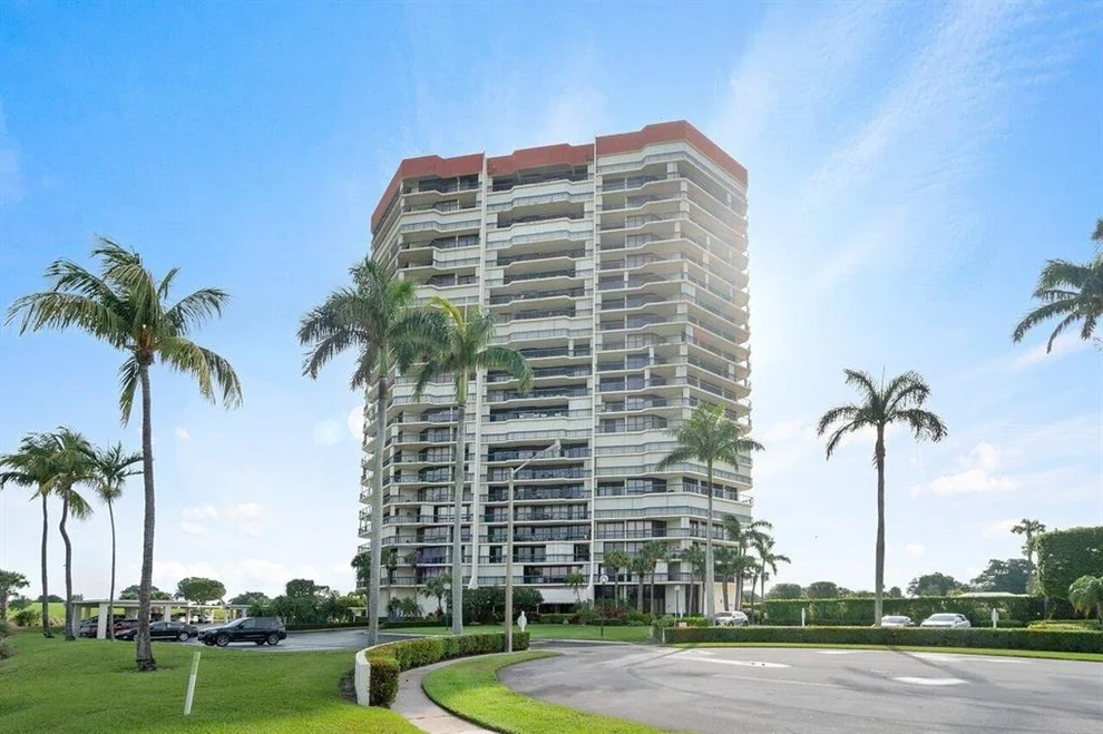 Unit for sale at 1900 Consulate Place, West Palm Beach, FL 33401