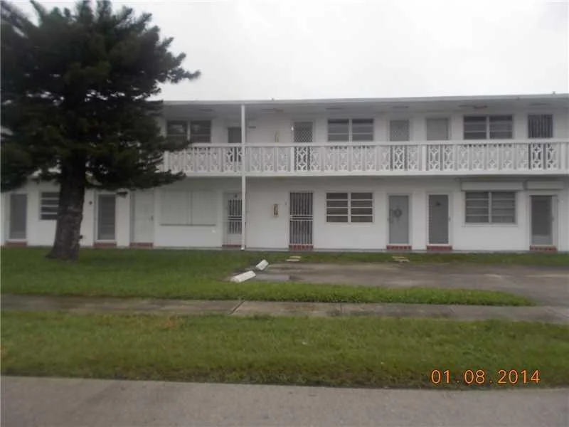 Unit for sale at 12 NE 204 Street, Miami Gardens, FL 33179