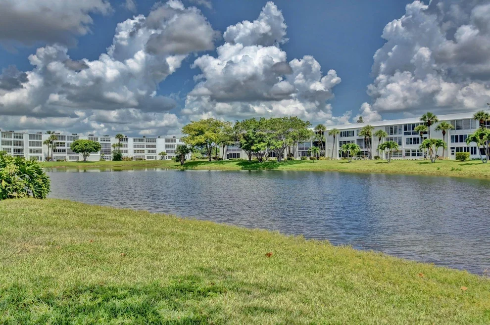 Unit for sale at 306 Wellington M, West Palm Beach, FL 33417