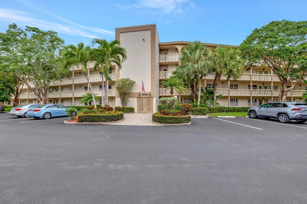 Unit for sale at 2006 Granada Drive, Coconut Creek, FL 33066